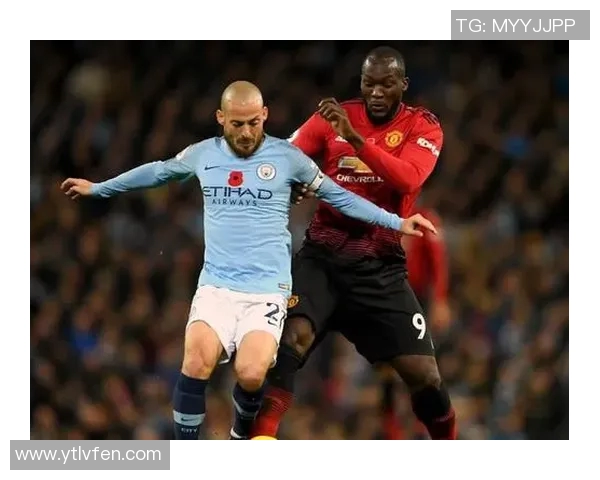 利兹联与博尔顿对决结果揭晓球迷热议比赛精彩瞬间